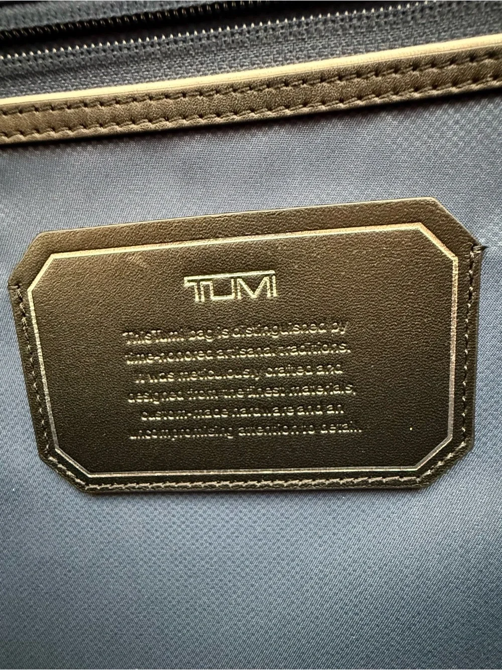 TUMI Arrivé McAllen Mobile Office Carry-On Compact Spinner Briefcase Black EUC